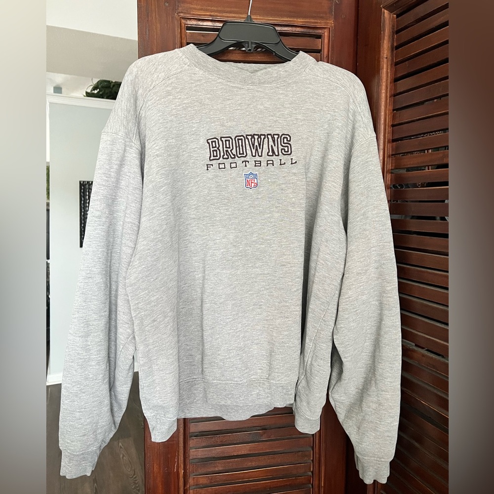 Embroidered Cleveland Browns sweatshirt